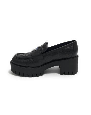 Scarpe donna mocassino Guess Wanyn in pelle nero D24GU35 FL8WNYLEA14