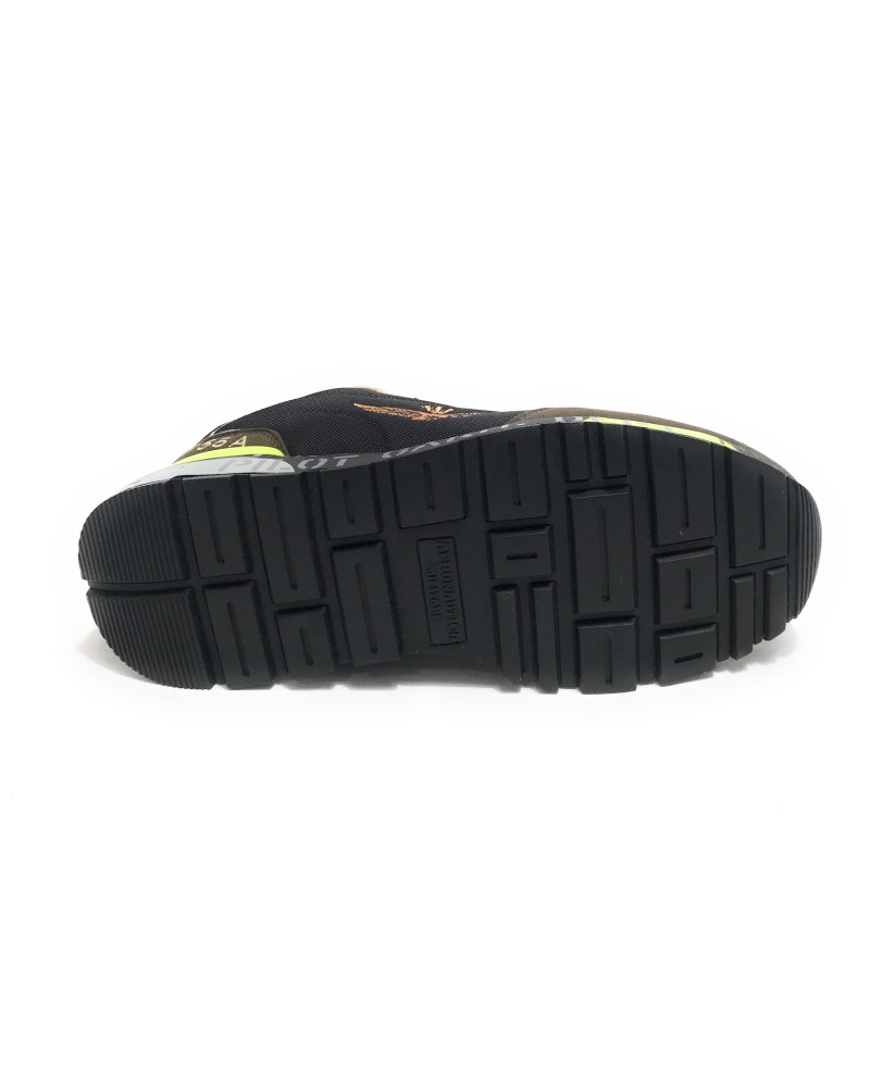 Sneakers Italiennes Baskets Aeronautica Militare Homme - Ecosuede/Nylon Noir Et Vert Militaire - Semelle Running - Réf. U25AR01 Chaussures Running Militaire