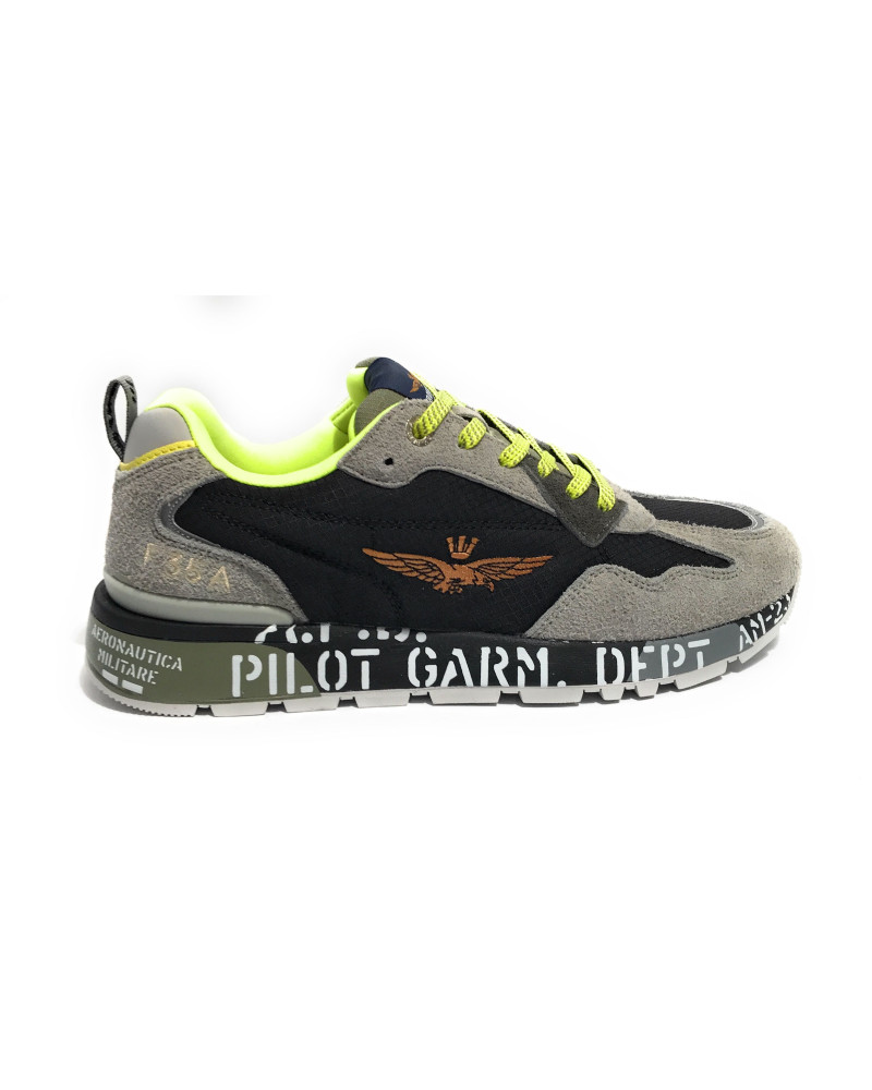 Sneakers Italiennes Baskets Aeronautica Militare Homme - Ecosuede/Nylon Noir Et Vert Militaire - Semelle Running - Réf. U25AR01 Chaussures Running Militaire