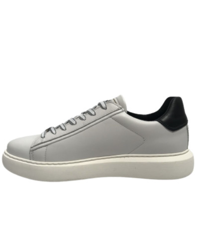 Scarpe uomo Ambitious 11677 sneakers in pelle bianco/ nero fondo alto US23AM02