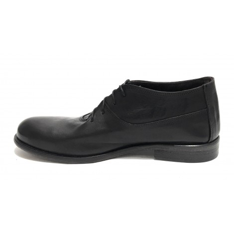 Scarpe Ton Goût francesina in pelle cimone colore nero uomo US19TG07