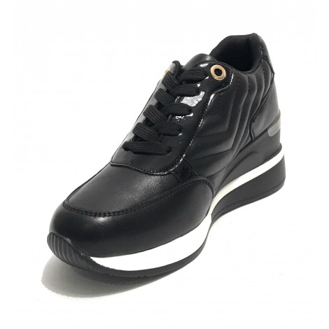 Scarpe donna sneaker running con zeppa Gold&gold in ecopelle nero D20GG27