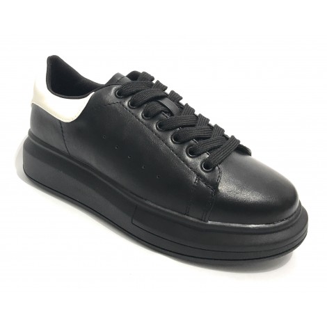 Scarpe donna sneaker con zeppa Gold&gold ecopelle nero/ bianco D20GG47