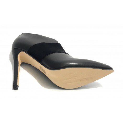 Scarpe donna Guess ankle boot mod. Ovila shootie TC 100 pelle black D20GU57