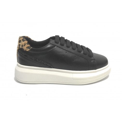 Scarpe donna sneaker con zeppa Gold&gold ecopelle nero/ leopard D21GG09