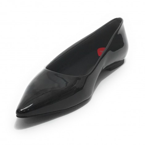 Scarpe donna Moschino ballerina a punta in colore nero vernice D21MO22