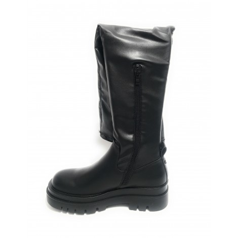 Scarpe donna Gold&gold stivale alto in ecopelle nero con fondo carrarmato D22GG21 GR185