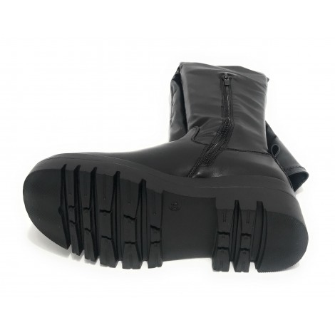 Scarpe donna Gold&gold stivale alto in ecopelle nero con fondo carrarmato D22GG21 GR185