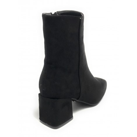 Scarpe donna tronchetto Gold&gold in ecopelle scamosciato nero D22GG25 GP169