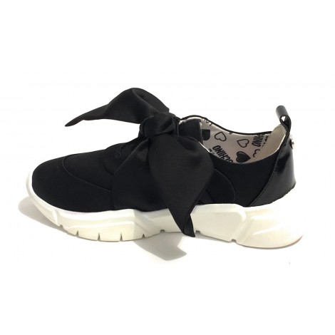 SNEAKER FONDO RUNNING LOVE MOSCHINO IN RASO COLORE NERO CON FIOCCO DONNA DS19MO12