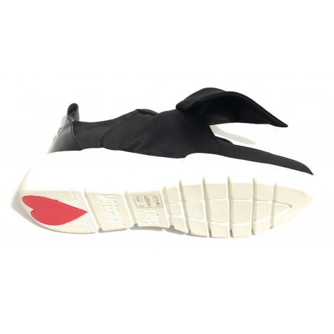 SNEAKER FONDO RUNNING LOVE MOSCHINO IN RASO COLORE NERO CON FIOCCO DONNA DS19MO12