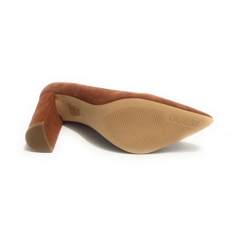 Décolleté Guess a punta mod. Bettey pelle cognac donna D23GU40 FL7BETLEA08