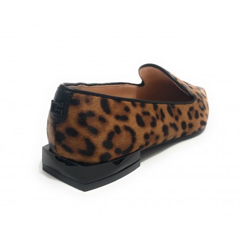 Scarpe donna Guess mocassino a punta Gusty animalier leopardata D23GU37 FL7GS5LEP14