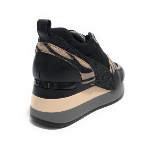 Scarpe donna sneaker Gold&gold ecopelle nero D23GG16 GB576