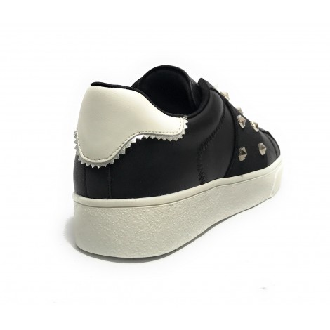 Scarpe donna sneaker/ slipon Gold&gold senza lacci ecopelle nero D23GG29 GB555