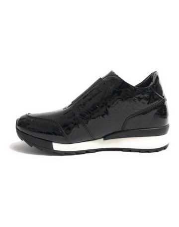 SCARPE DONNA SNEAKER SCAMICIATA LOVE MOSCHINO PU LAMINATO NERO EMBOSSED D18MO16